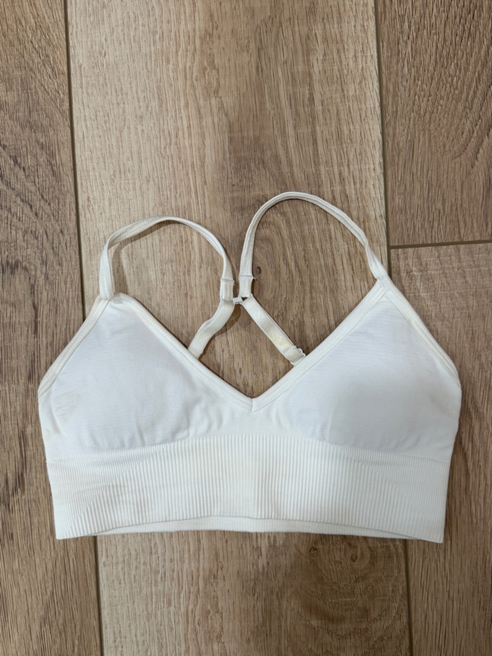 lululemon athletica Seamless V-Neck Bralette - Ivory